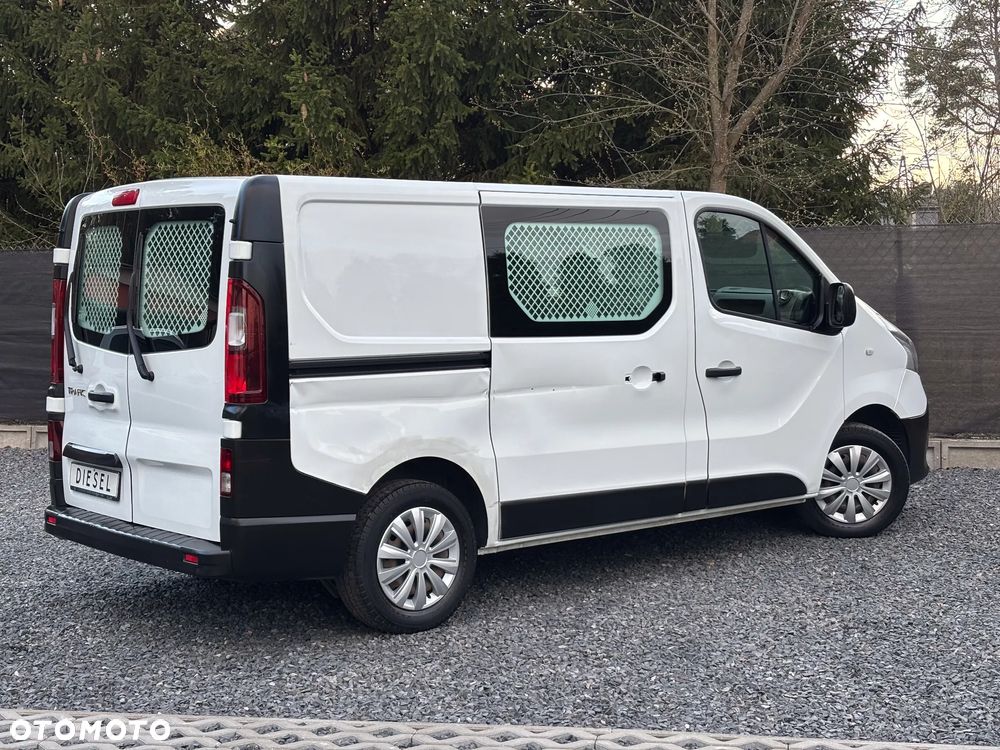 Renault Trafic - 8