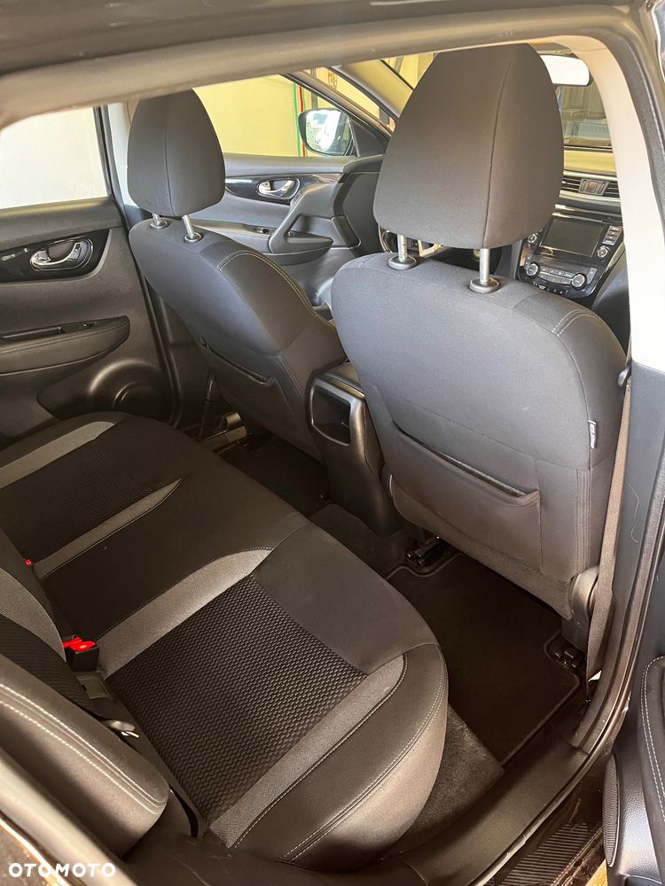 Nissan Qashqai 1.3 DIG-T Tekna - 23
