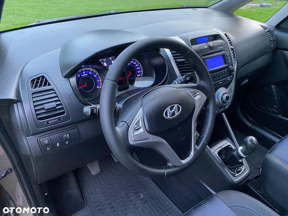 Hyundai ix20 - 8