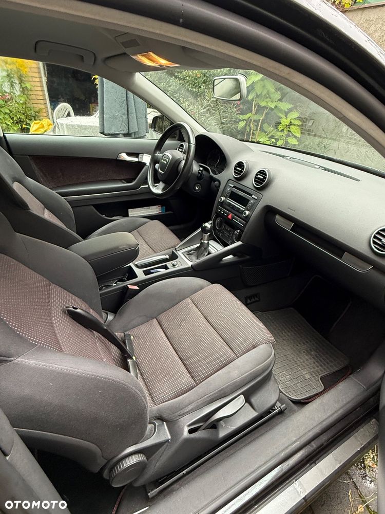 Audi A3 3-drzwiowe 2.0 TDI Ambiente - 8