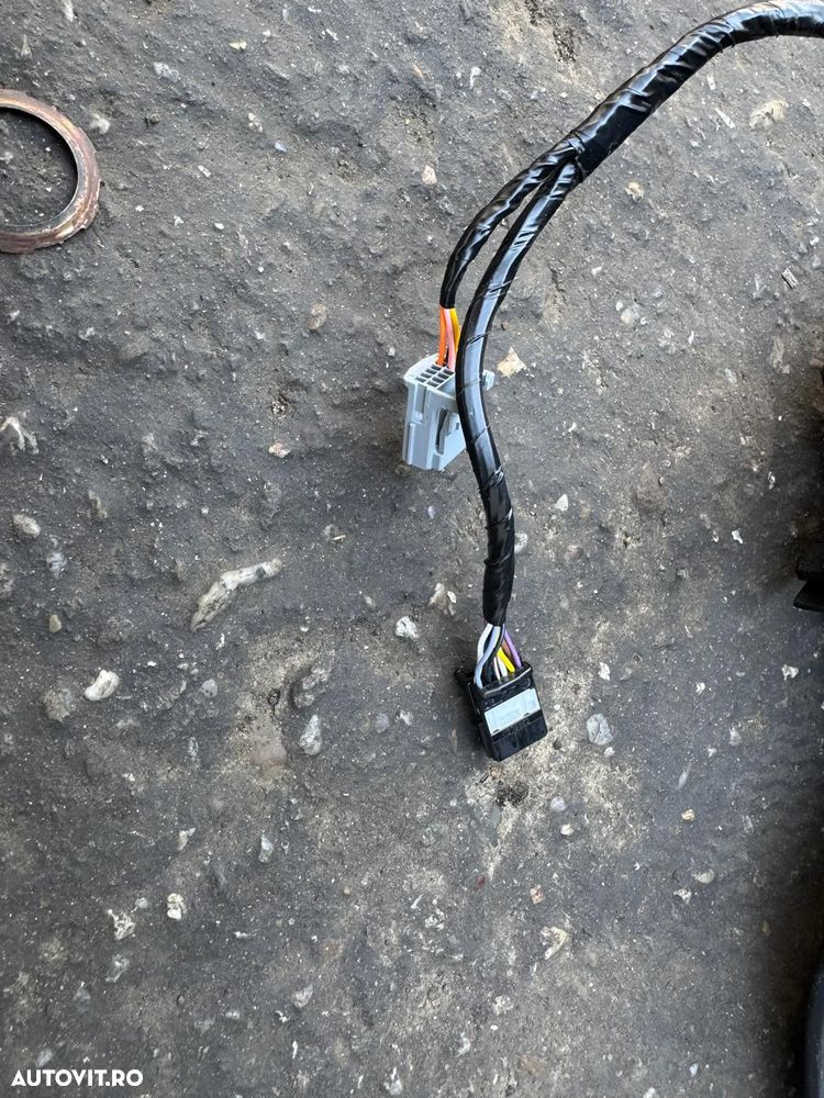 OGLINDA DACIA DUSTER III - 8