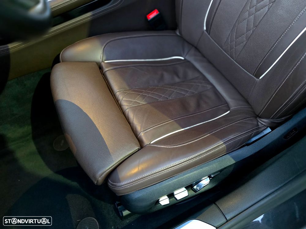 BMW 740 Le xDrive iPerformance Pack M - 22