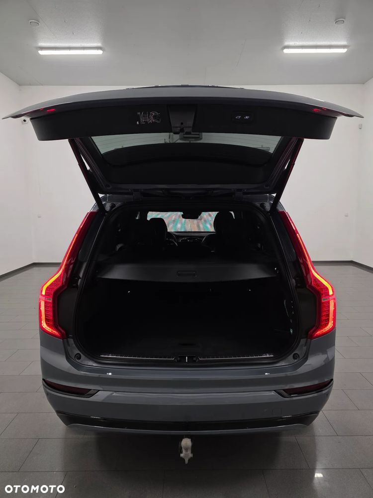 Volvo XC 90 D5 AWD R-Design - 39