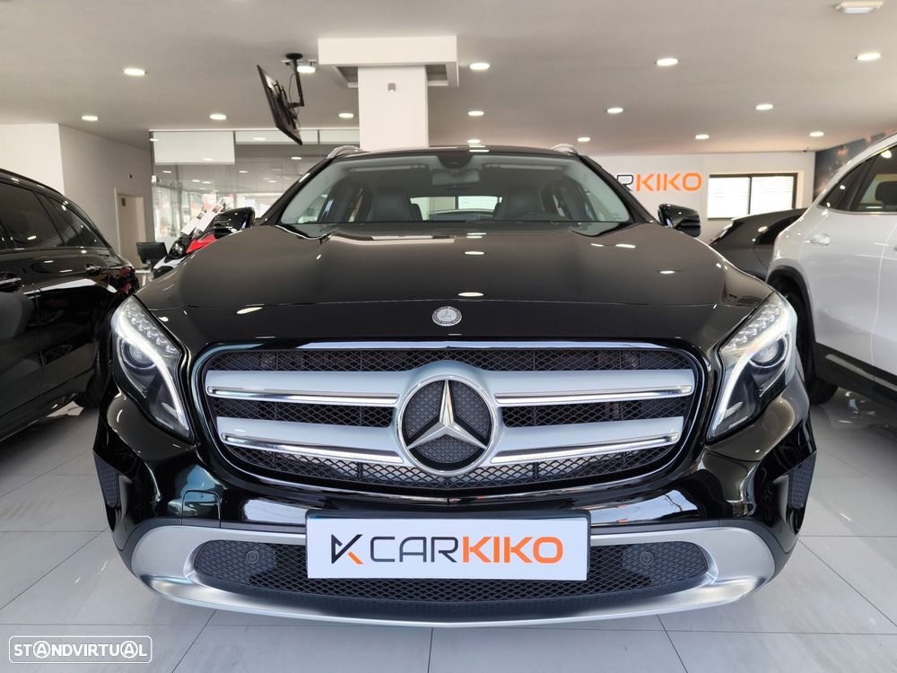 Mercedes-Benz GLA 180 d Urban - 3