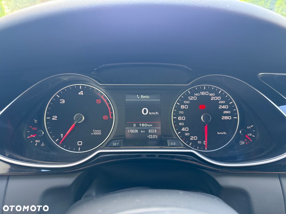 Audi A4 Avant 2.0 TDI DPF quattro S line Sportpaket - 29