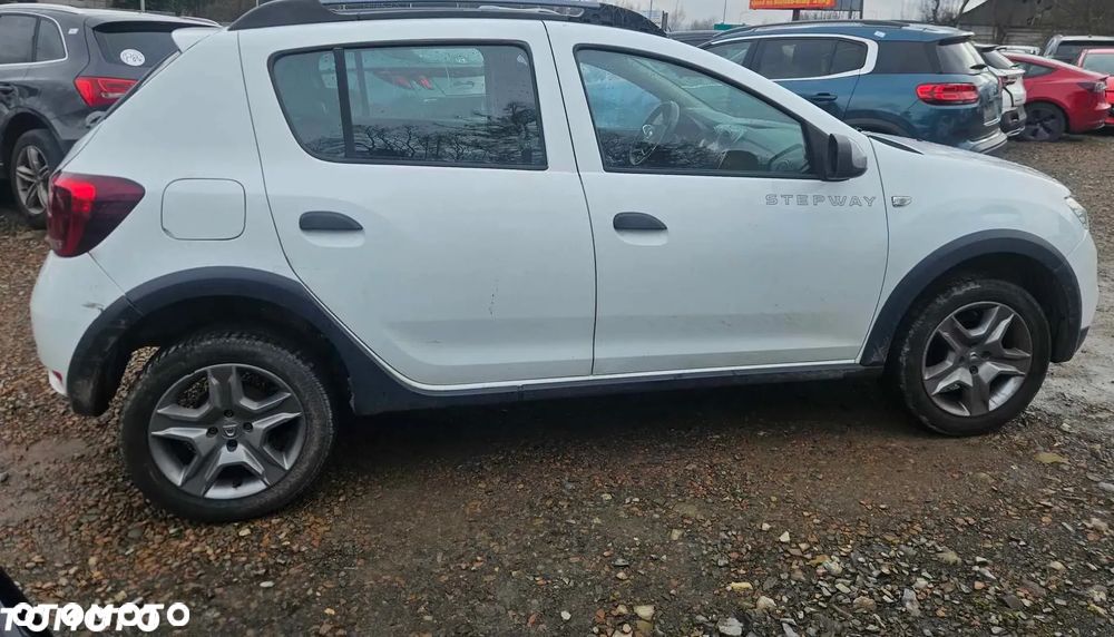Dacia Sandero Stepway TCe 90 (S&S) Prestige - 2