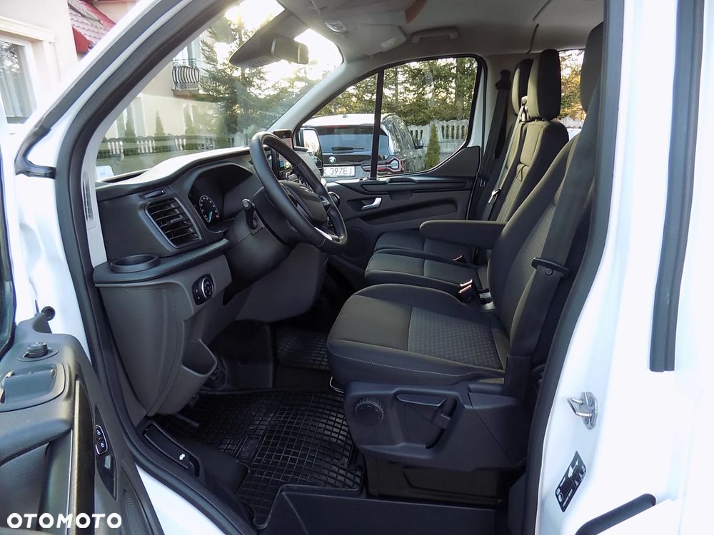 Ford Transit Custom Kombi-Van 320 L2H1 Trend - 20