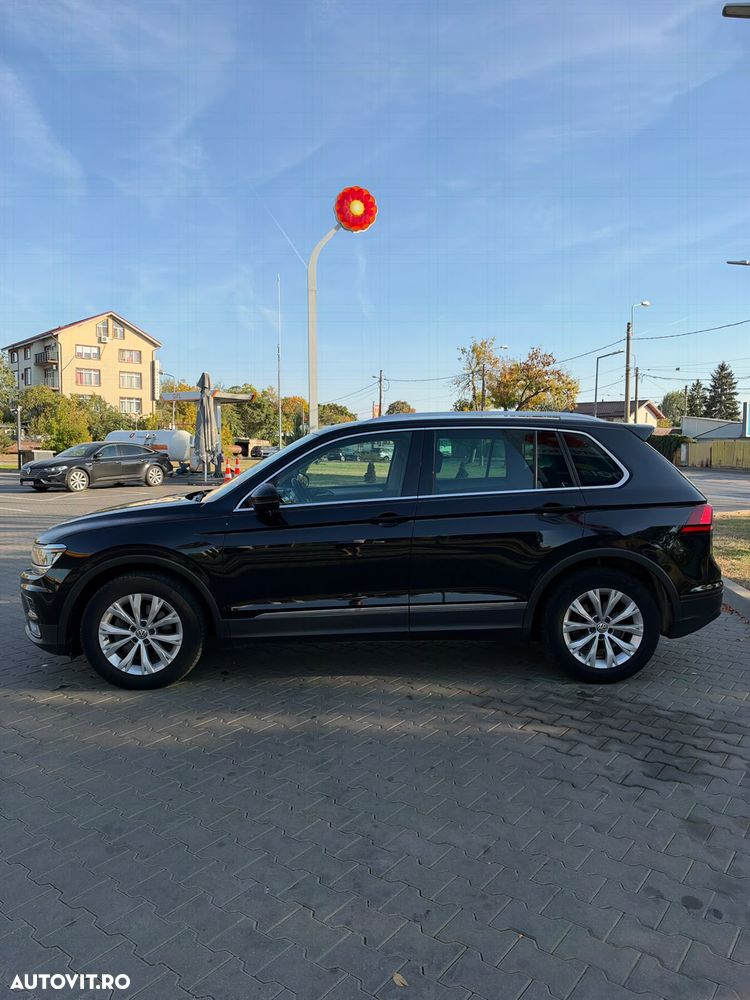 Volkswagen Tiguan - 4