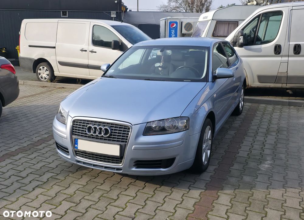 Audi A3 3-drzwiowe 1.9 TDI DPF Attraction - 1