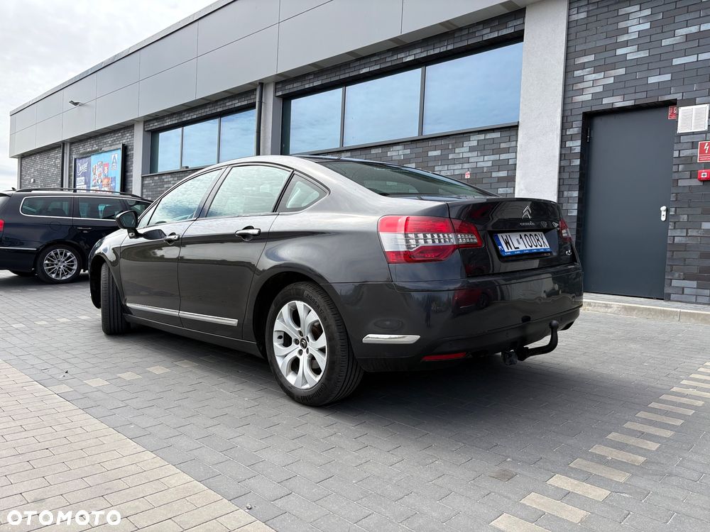 Citroën C5 2.0 HDi Confort - 6