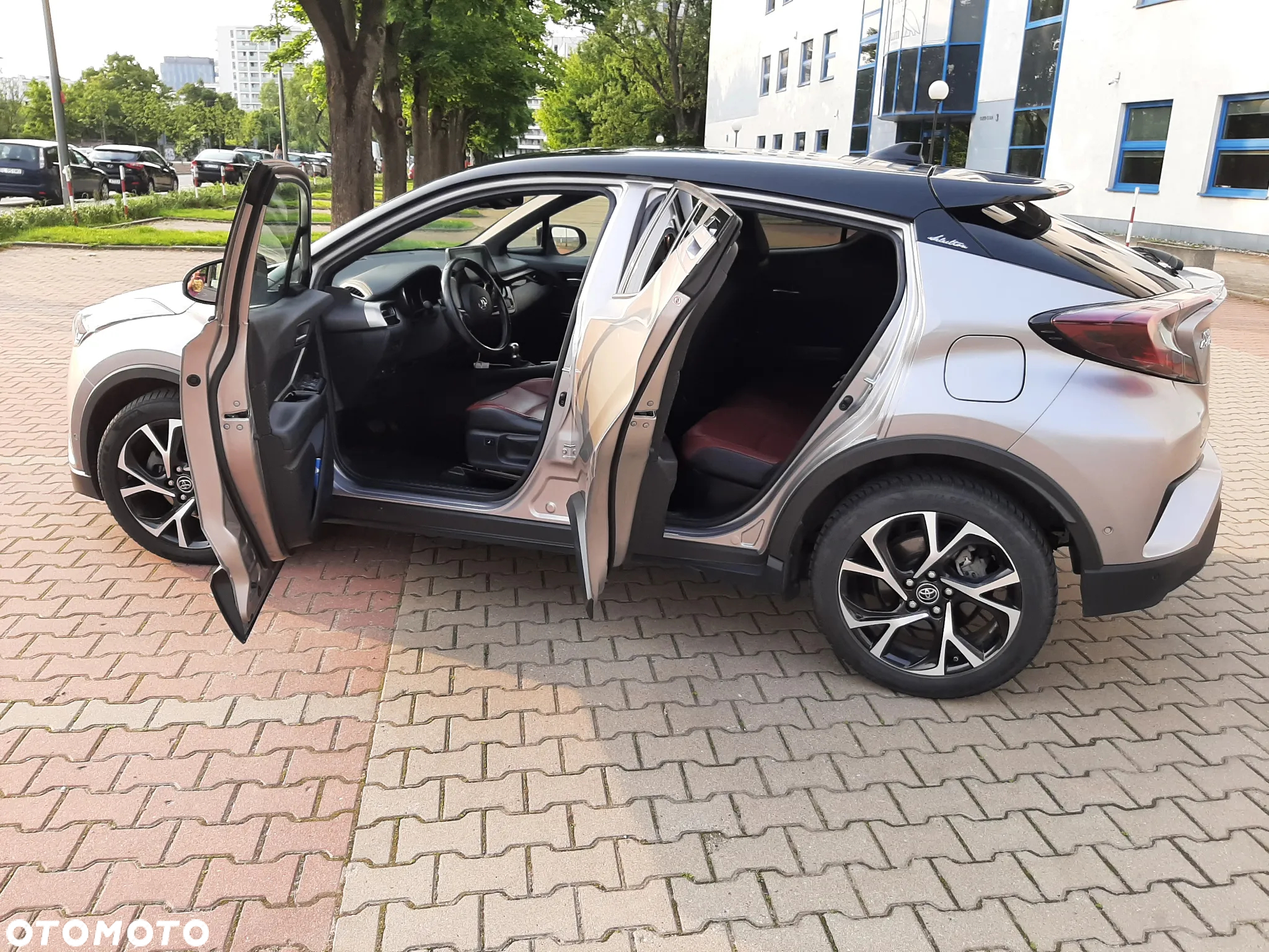 Toyota C-HR 1.8 Hybrid Selection - 9