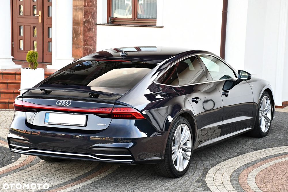 Audi A7 Sportback - 11