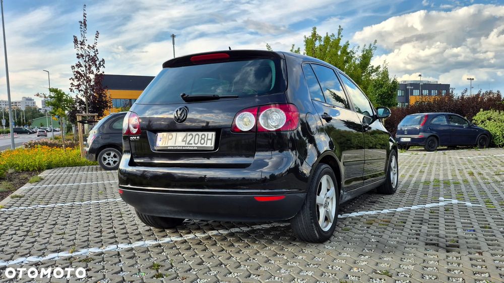 Volkswagen Golf 2.0 FSI Sportline - 4