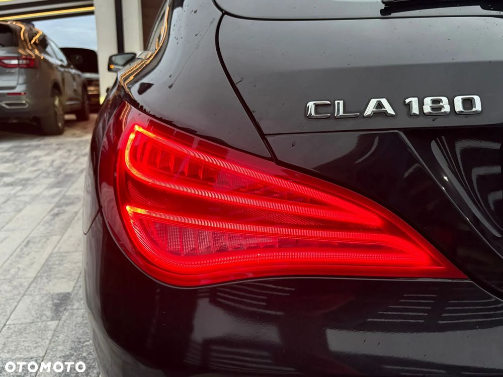 Mercedes-Benz CLA - 28