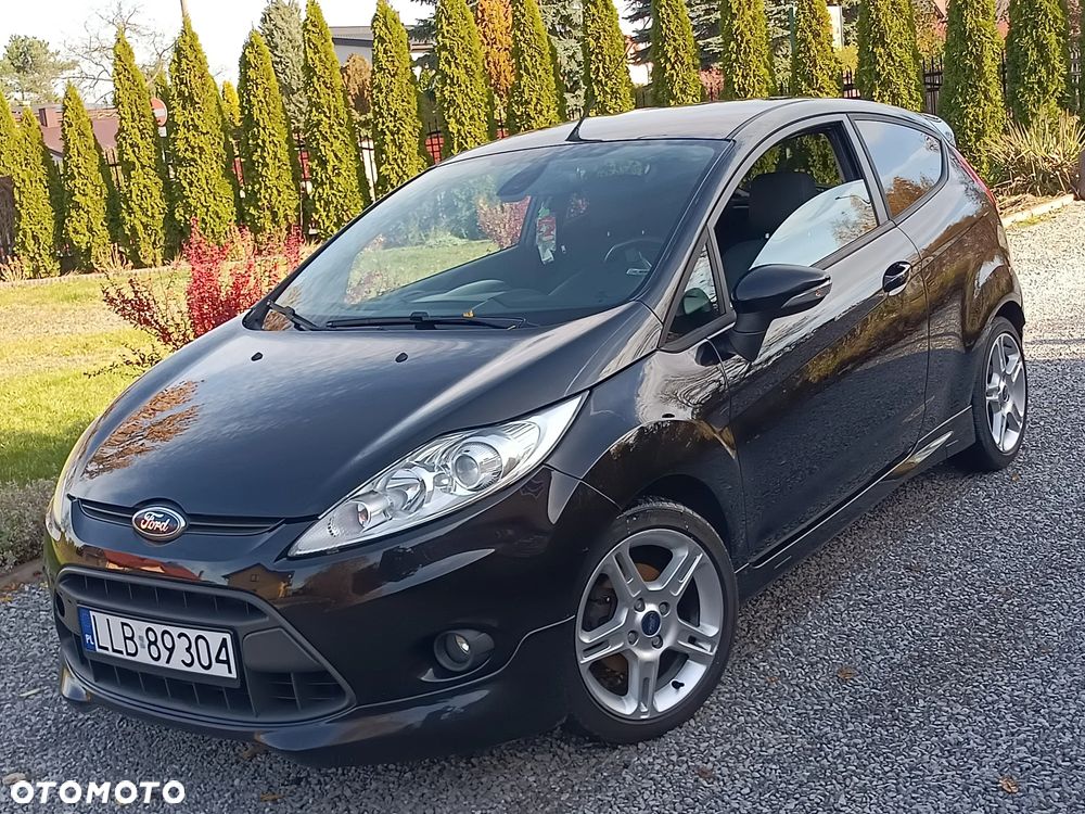 Ford Fiesta 1.6 Sport - 2