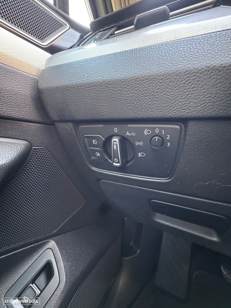 VW Passat Variant 2.0 TDi Confortline - 10