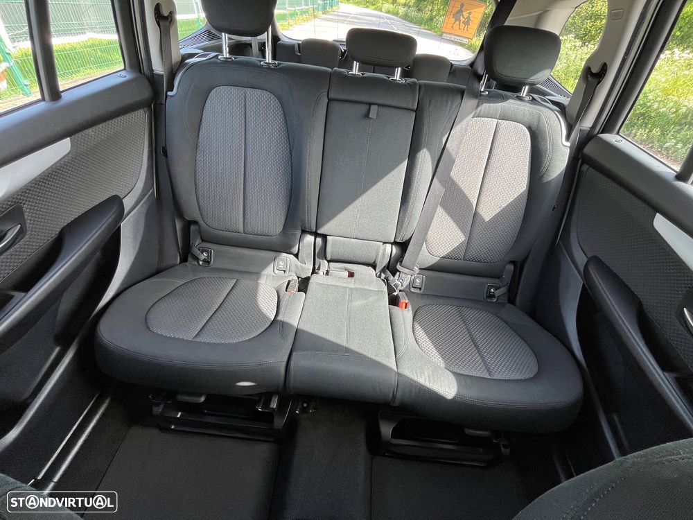 BMW 216 Gran Tourer d Aut. Luxury Line - 7