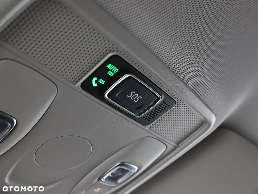 Renault Arkana 1.6 E-TECH Techno MMT - 39