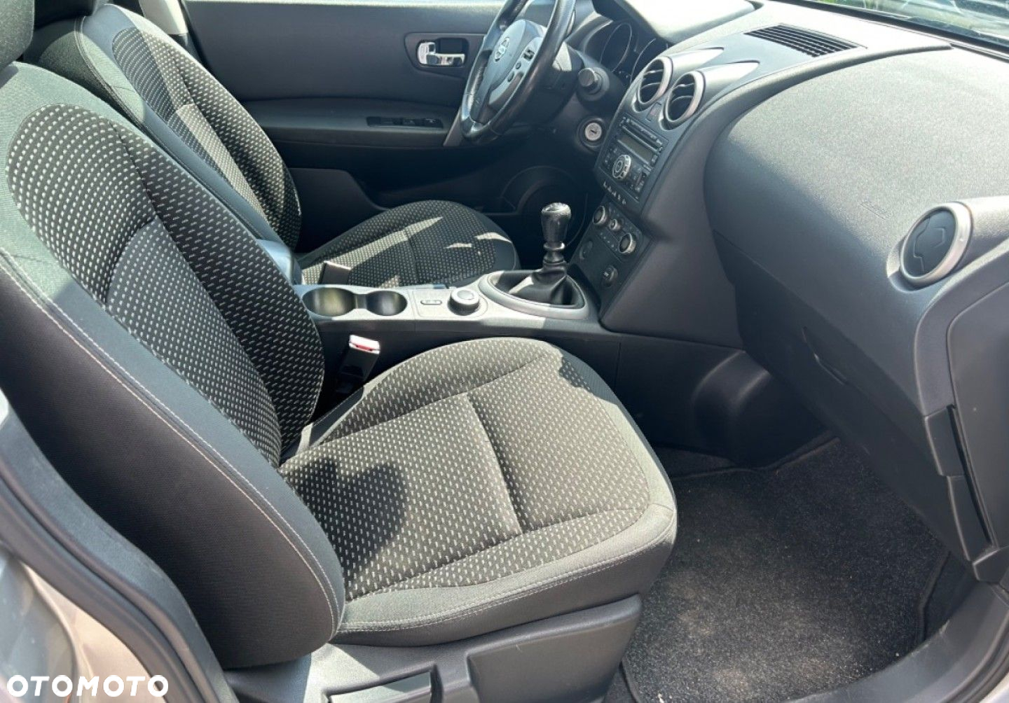 Nissan Qashqai - 16