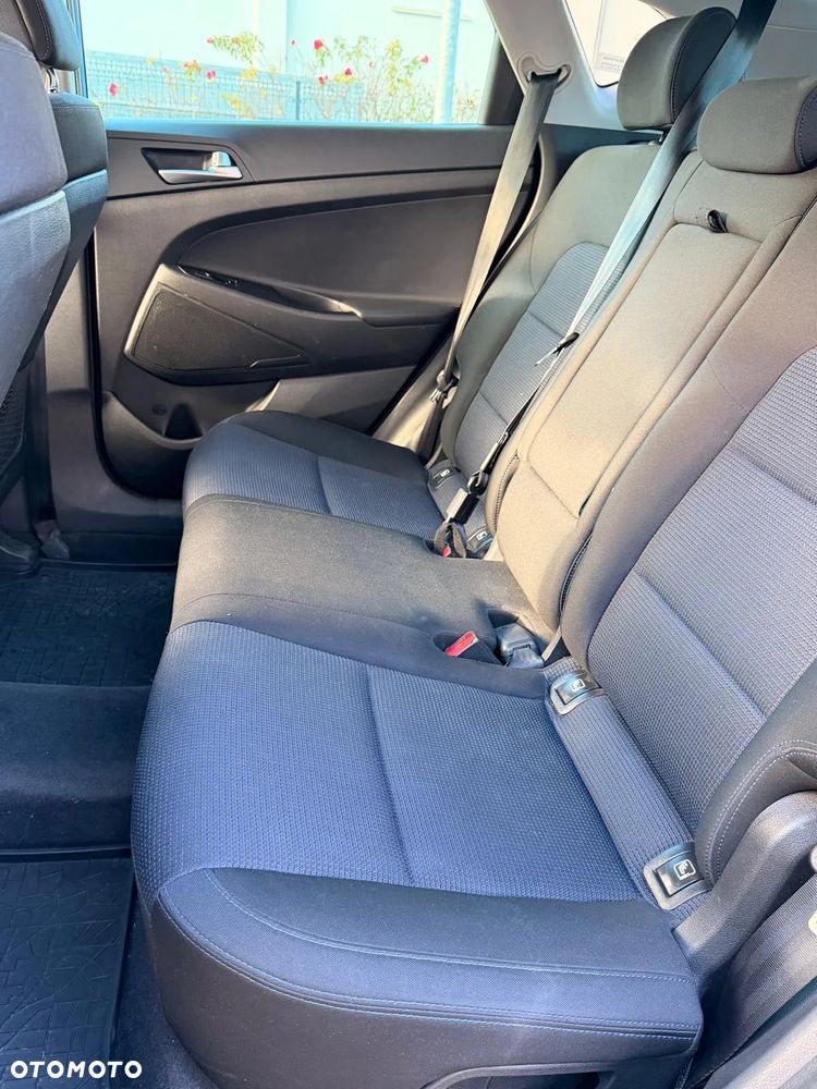 Hyundai Tucson - 16
