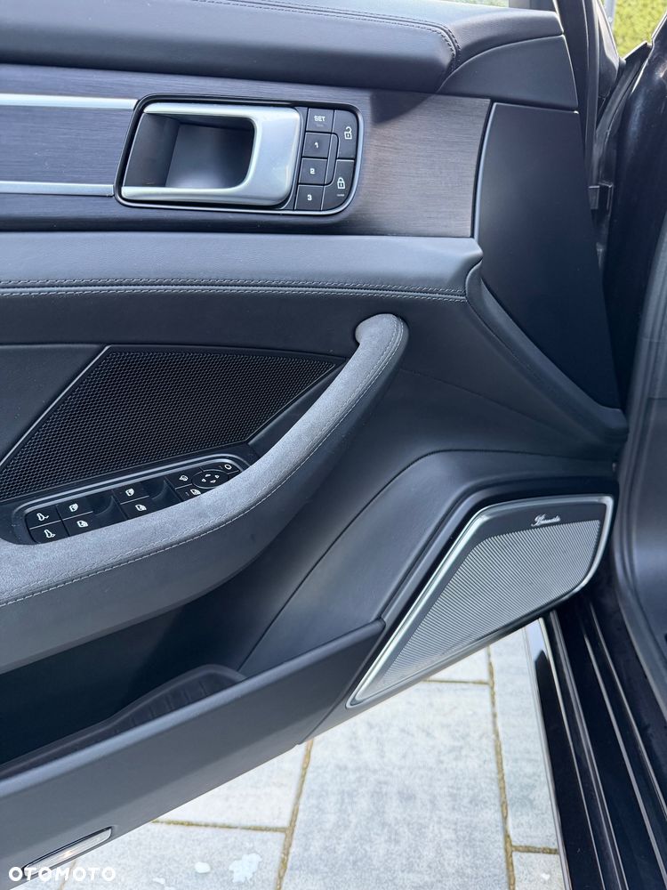 Porsche Panamera - 10