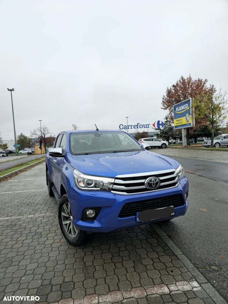 Toyota Hilux - 3