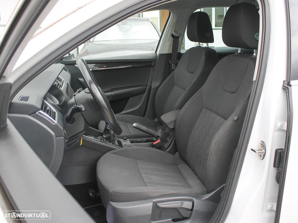 Skoda Octavia Break - 8