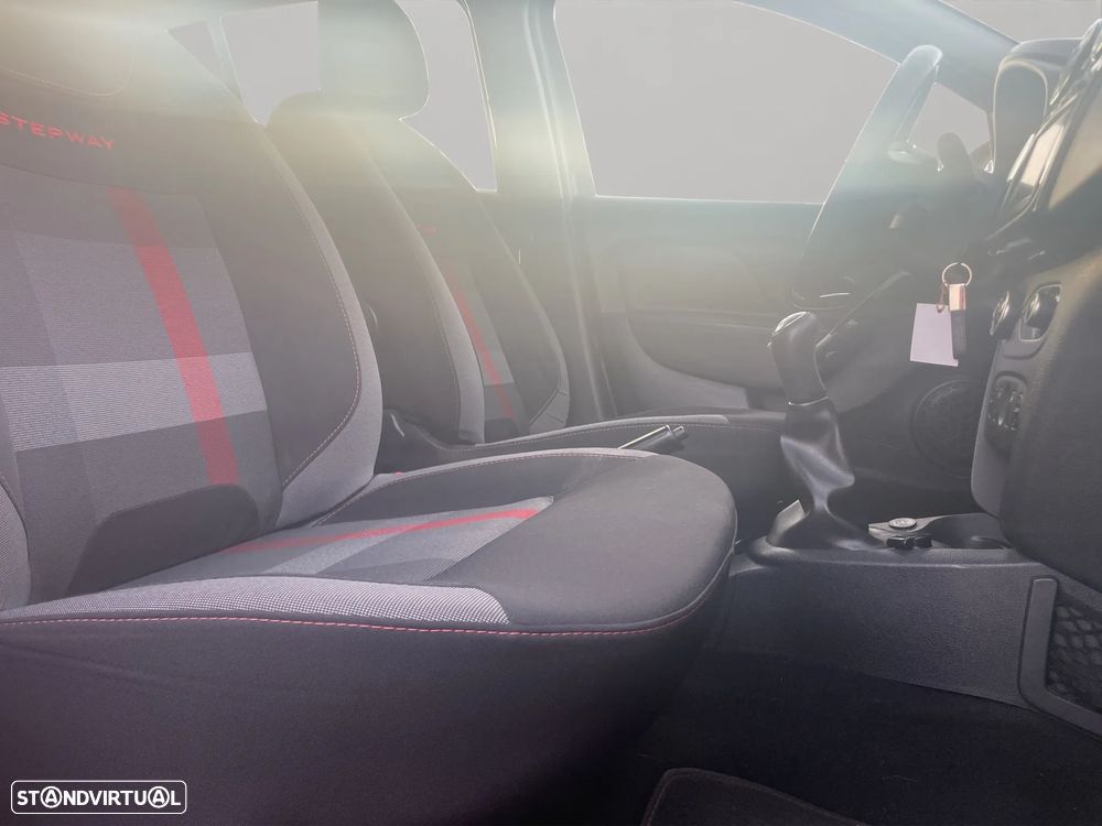 Dacia Sandero 0.9 TCe SL Stepway of Life Bi-Fuel - 18