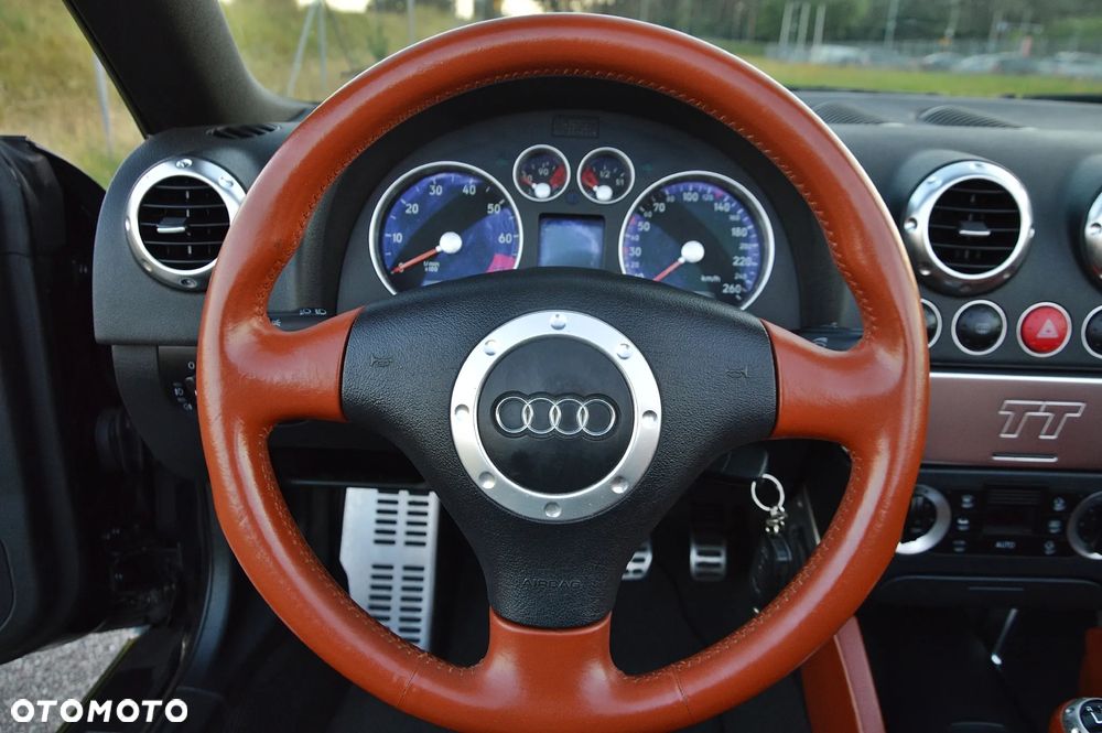 Audi TT Roadster 1.8 T - 22