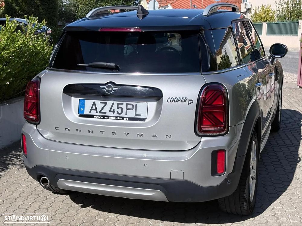 MINI Countryman Cooper D Premium Classic Auto - 19