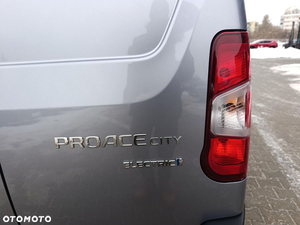 Toyota PROACE CITY - 16