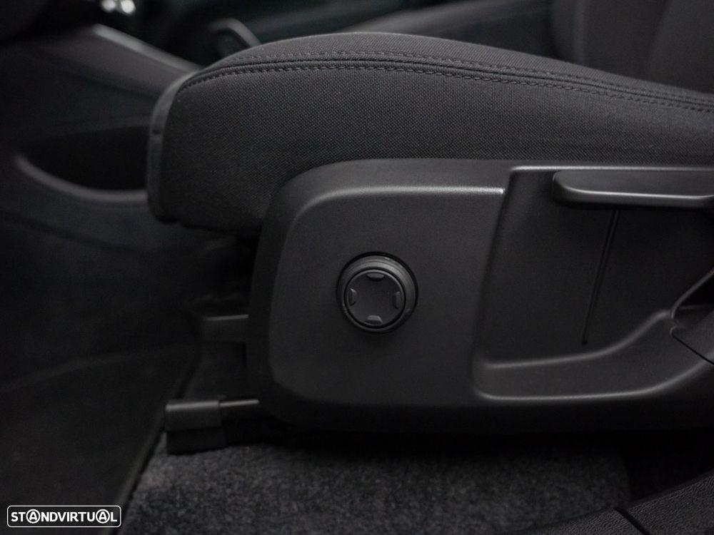 Volvo XC 40 Recharge Extended Range Core - 18