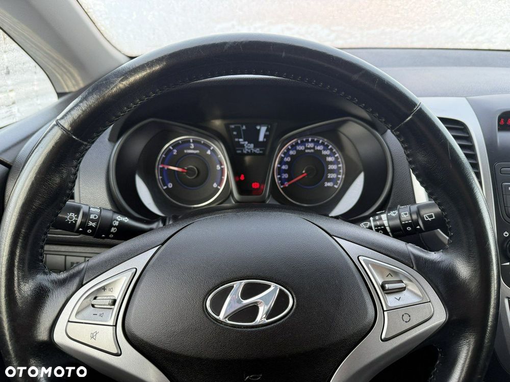 Hyundai ix20 - 10