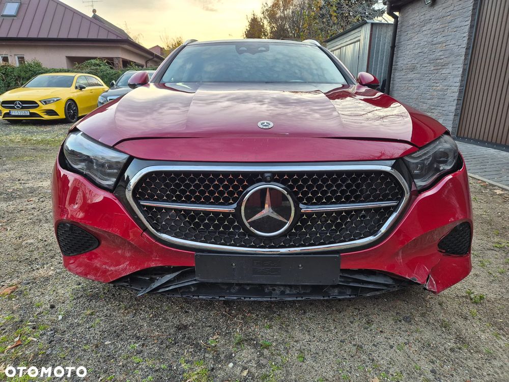Mercedes-Benz Klasa E 300 de PHEV 4-Matic Avantgarde 9G-Tronic - 5