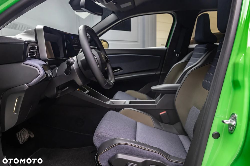 Renault 5 52kWh Comfort Range Techno - 13