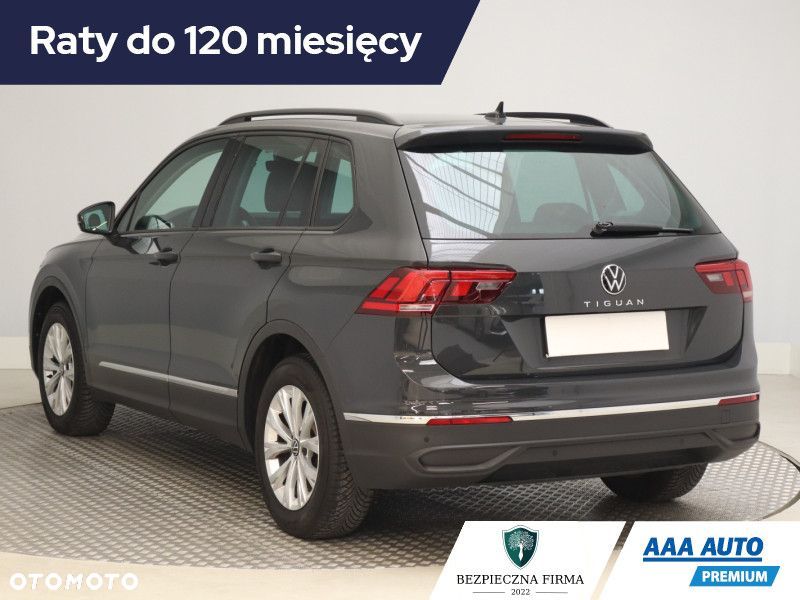 Volkswagen Tiguan - 6