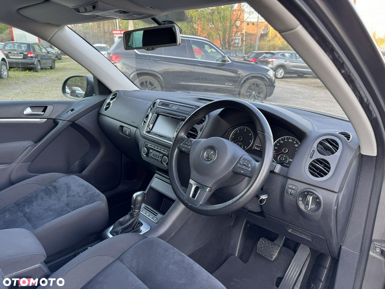 Volkswagen Tiguan - 14