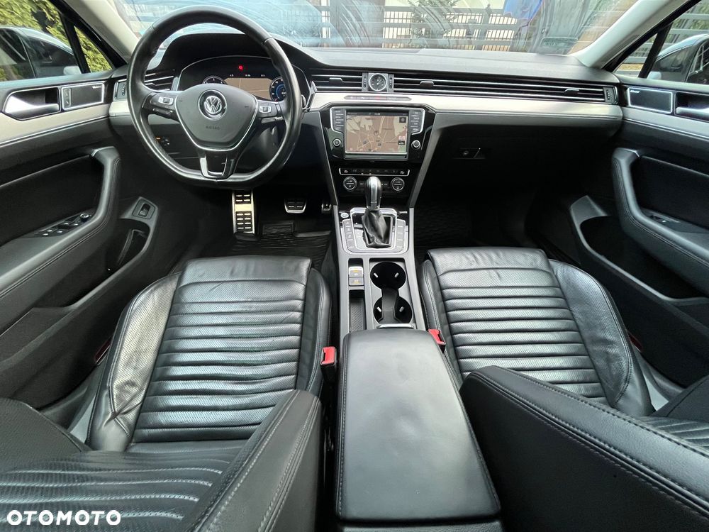 Volkswagen Passat - 7