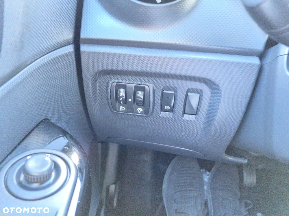 Renault Captur ENERGY dCi 90 Start&Stop Luxe - 26