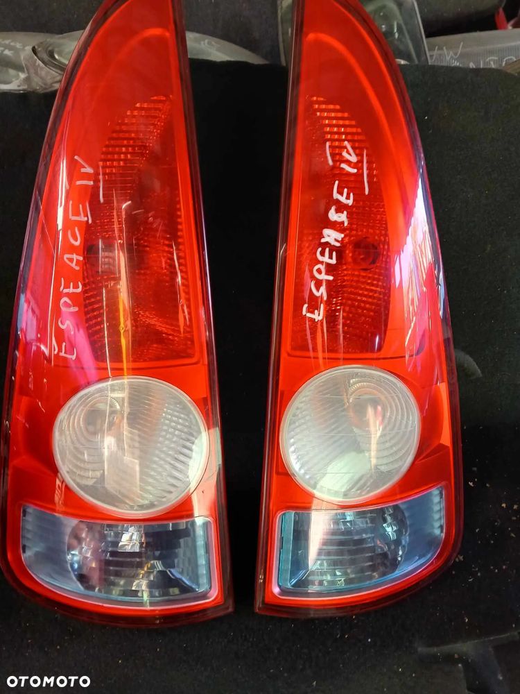 Renault Espace IV lampa tylna lewa, prawa - 1