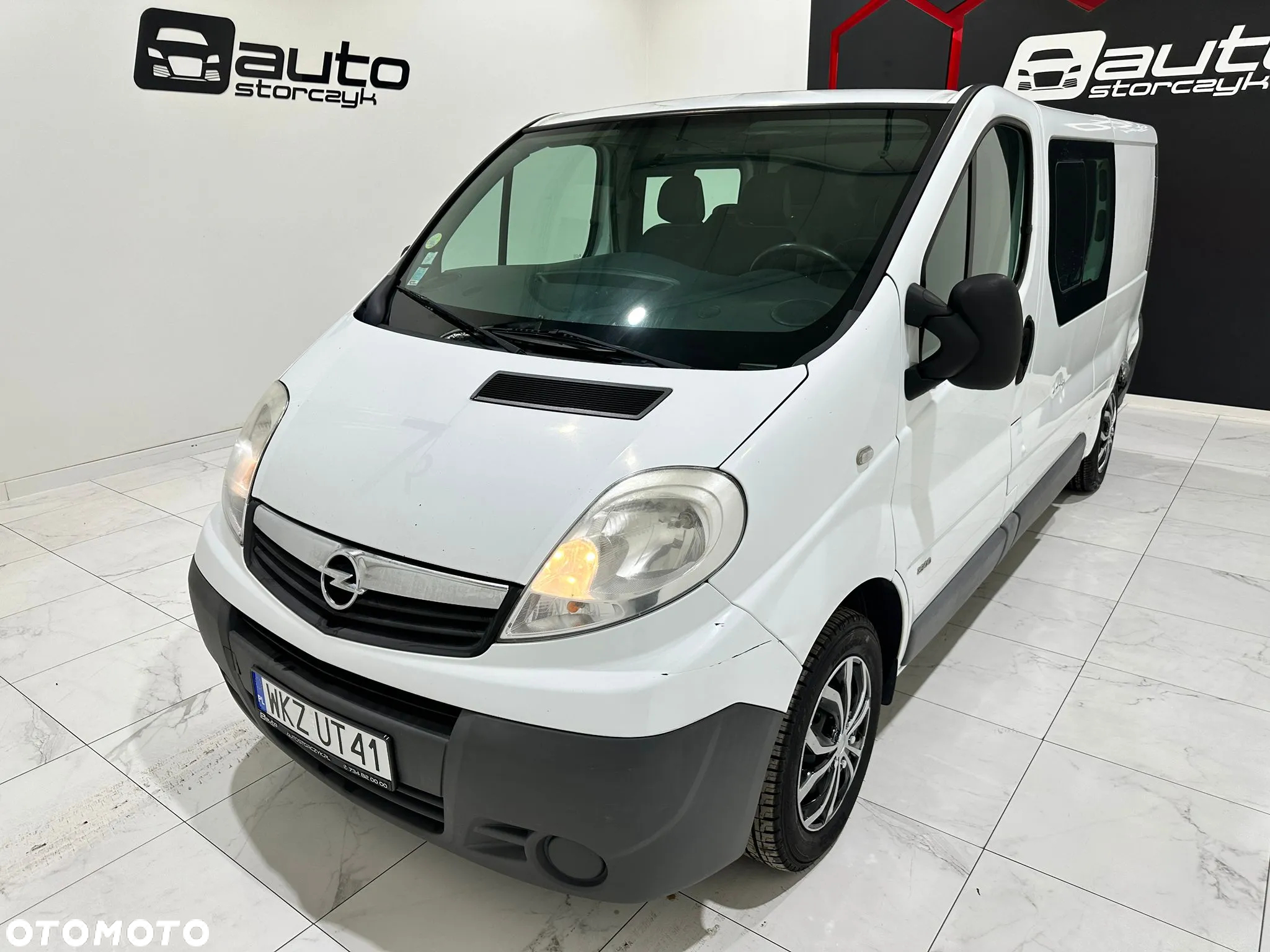 Opel VIVARO - 24