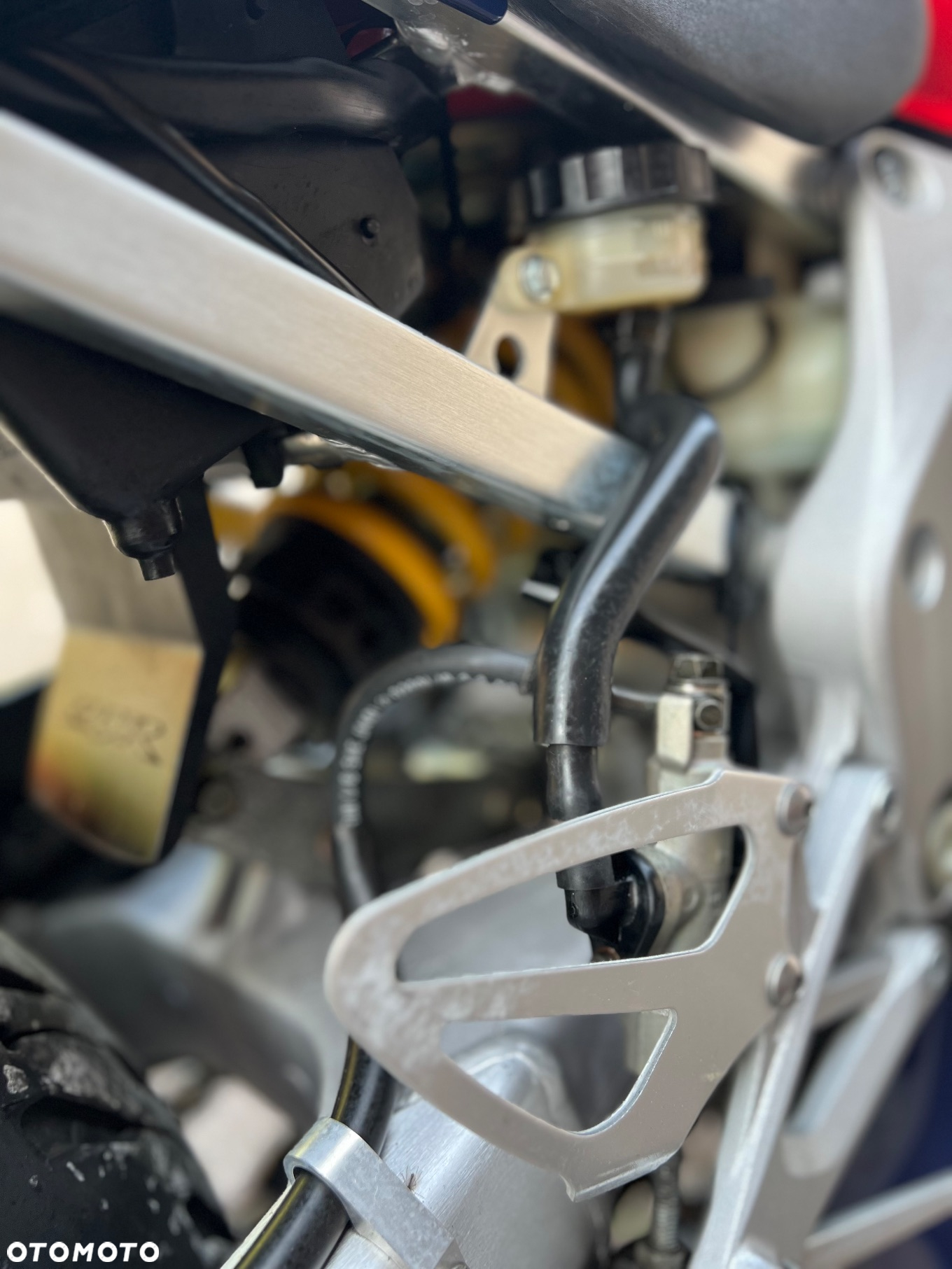 Honda CBR - 35