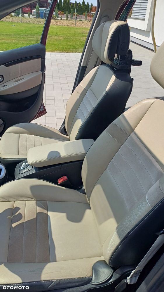 Renault Scenic - 12