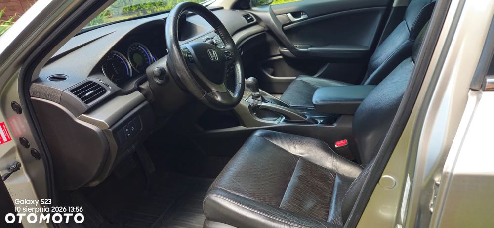 Honda Accord 2.4 Executive - 9