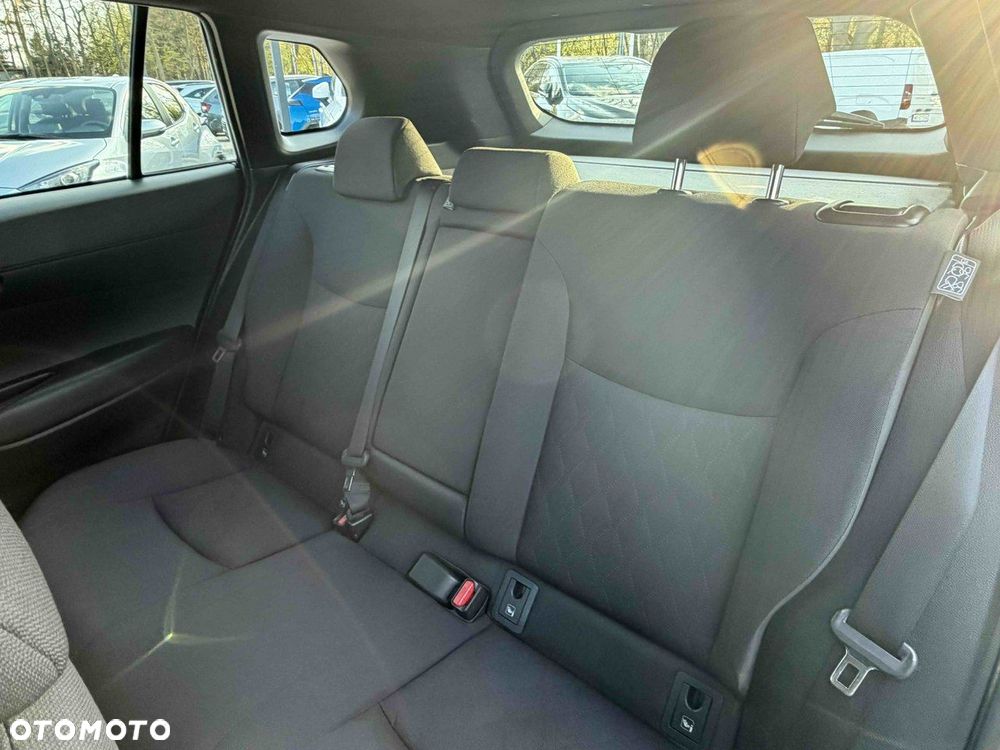 Toyota Corolla Cross - 15