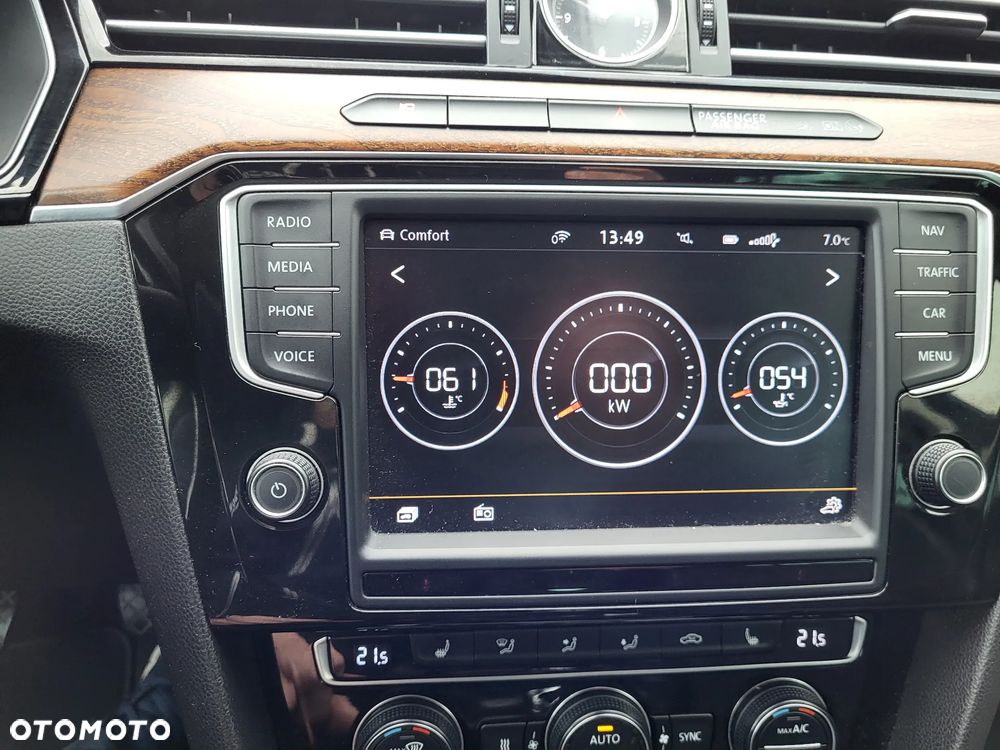 Volkswagen Passat 2.0 TDI BMT Highline - 13