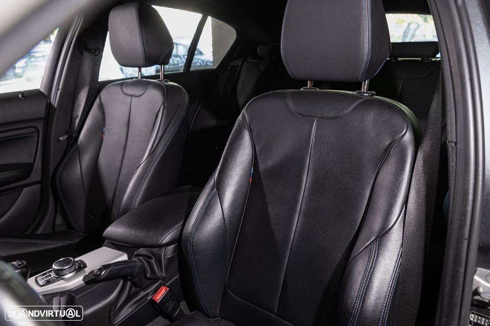 BMW 116 d Pack M - 19