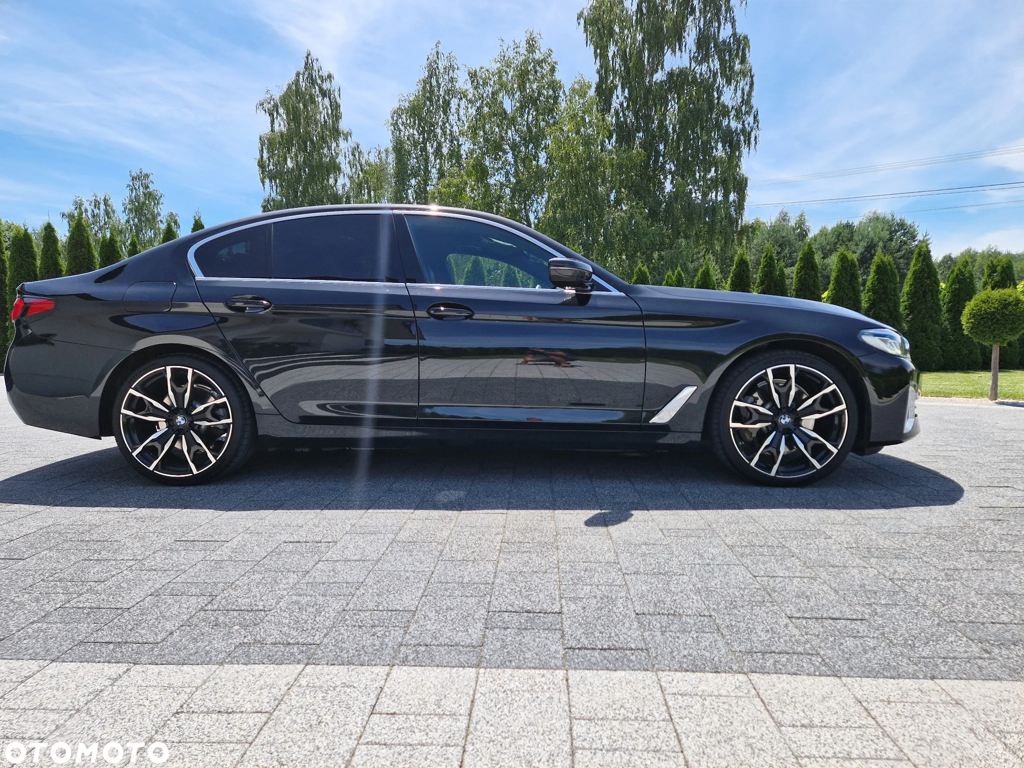 BMW Seria 5 530e Luxury Line - 9