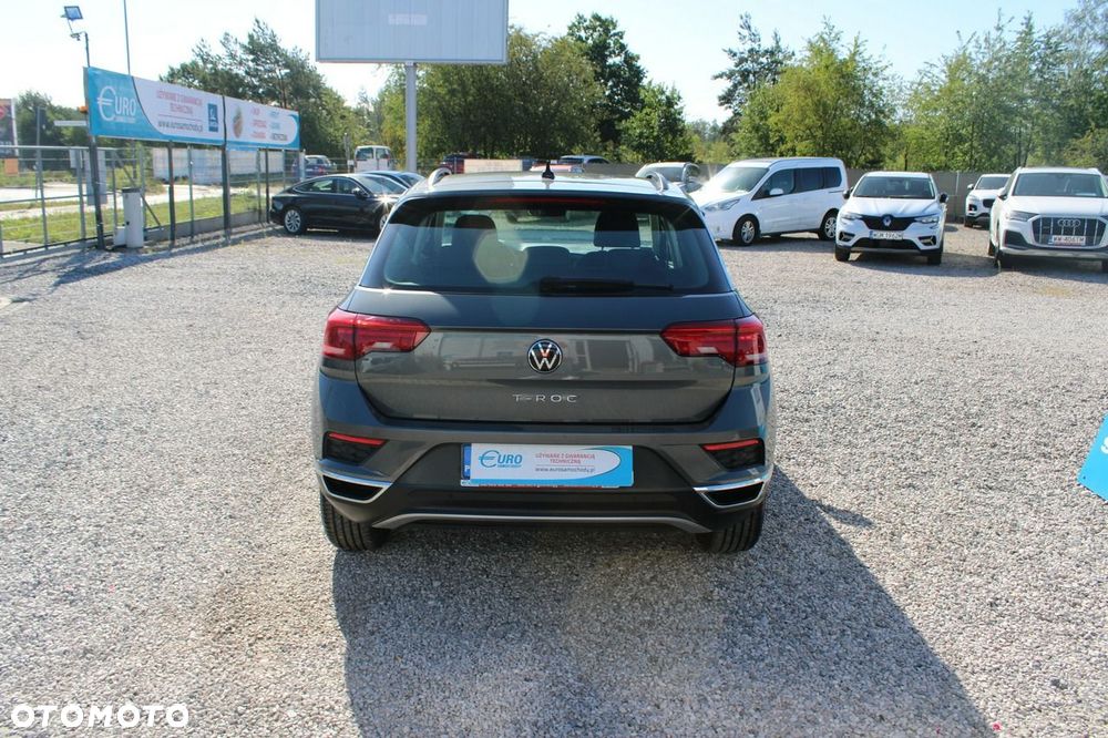 Volkswagen T-Roc - 7