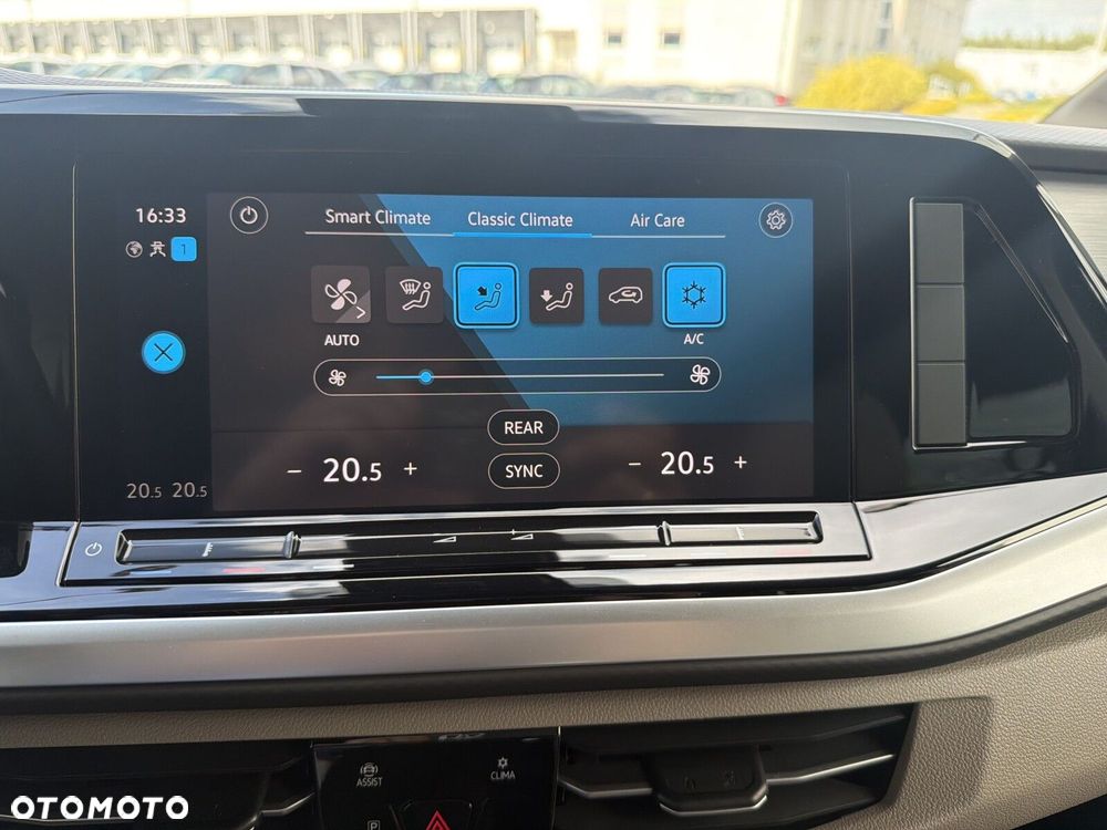 Volkswagen Multivan 2.0 TSI L2 Life DSG - 24